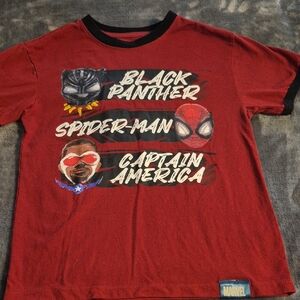 Marvel Red Heroes T-Shirt